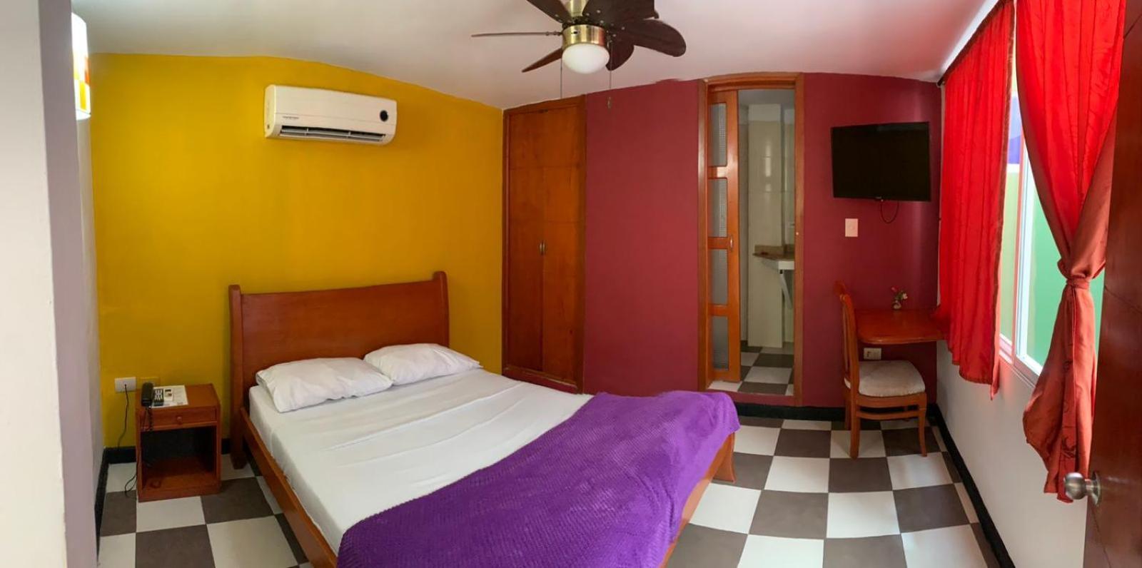 Hotel Bahia Plaza Санта-Марта Екстер'єр фото